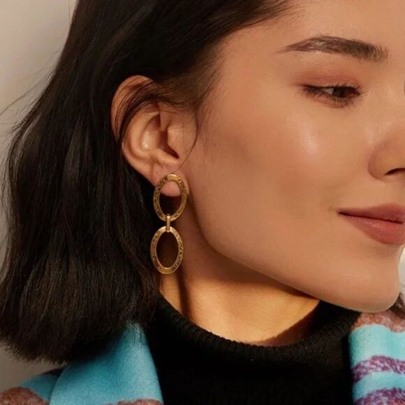 New Gold Oval Hoop Dangle Drop Earrings - Picture 5 of 9